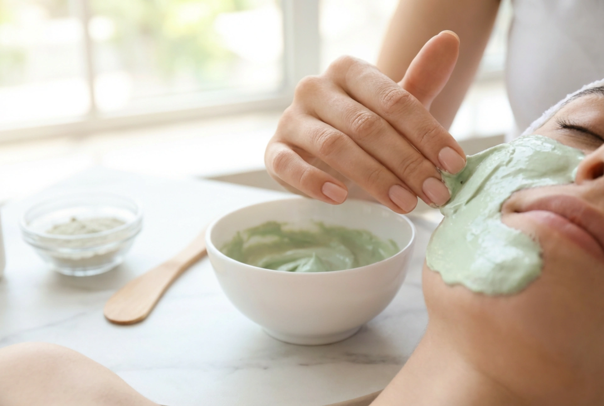 Algae Face Masks: How to Prepare Alginate and Remove the Mask Correctly