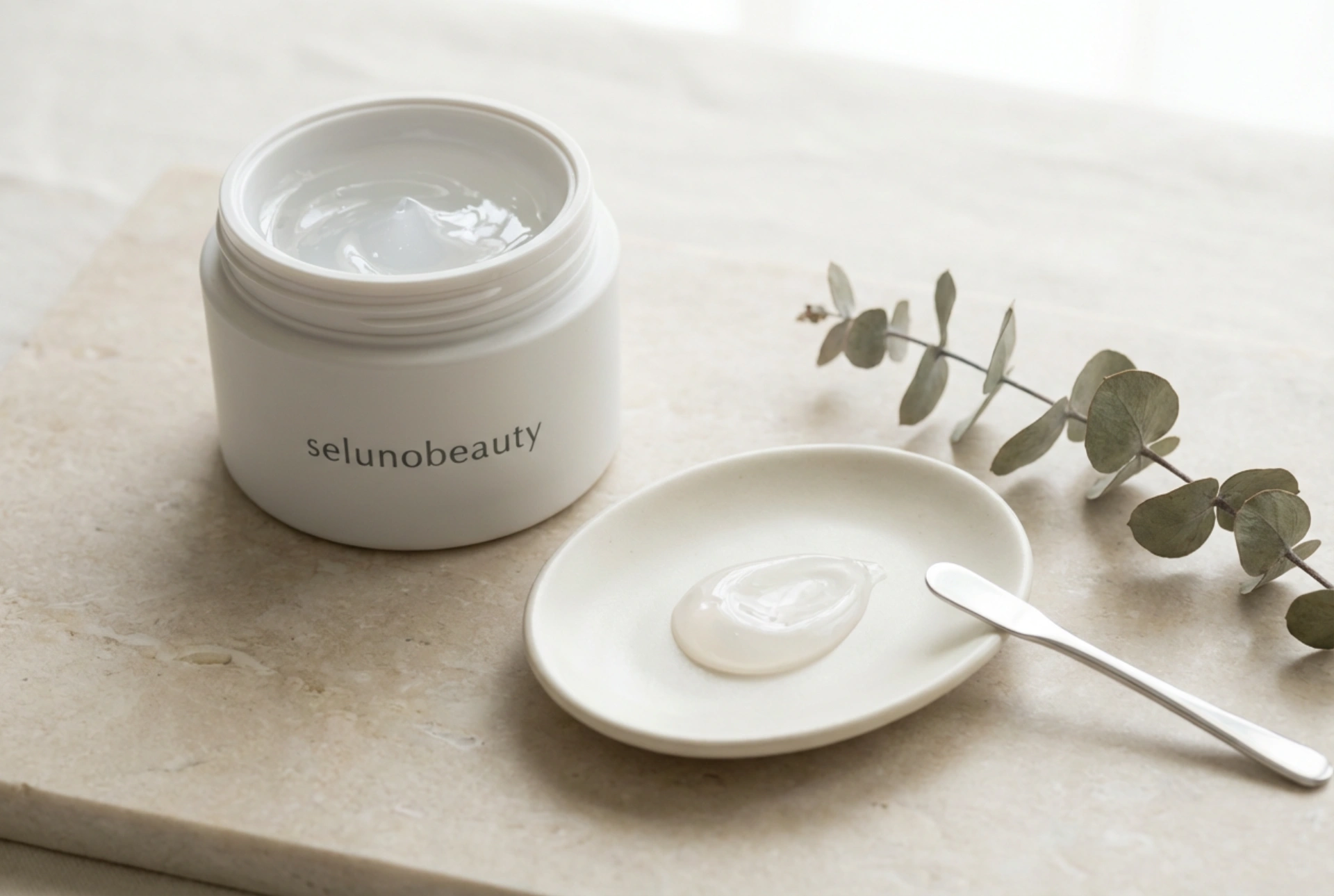 Snail Mucin Mask: When to Use It and How to Apply It Correctly