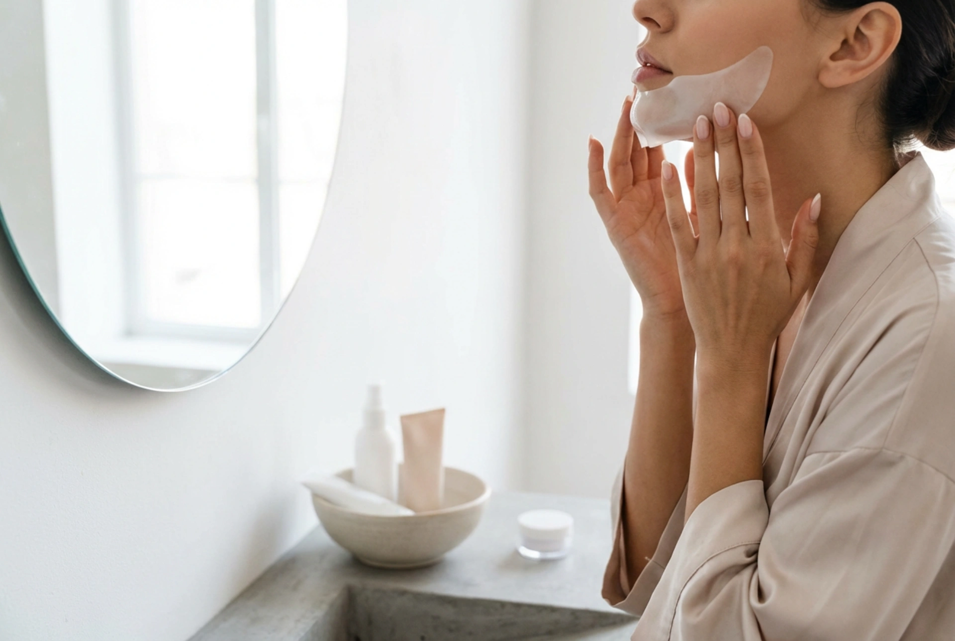 Chin Masks: Fitting, Application, and Removal