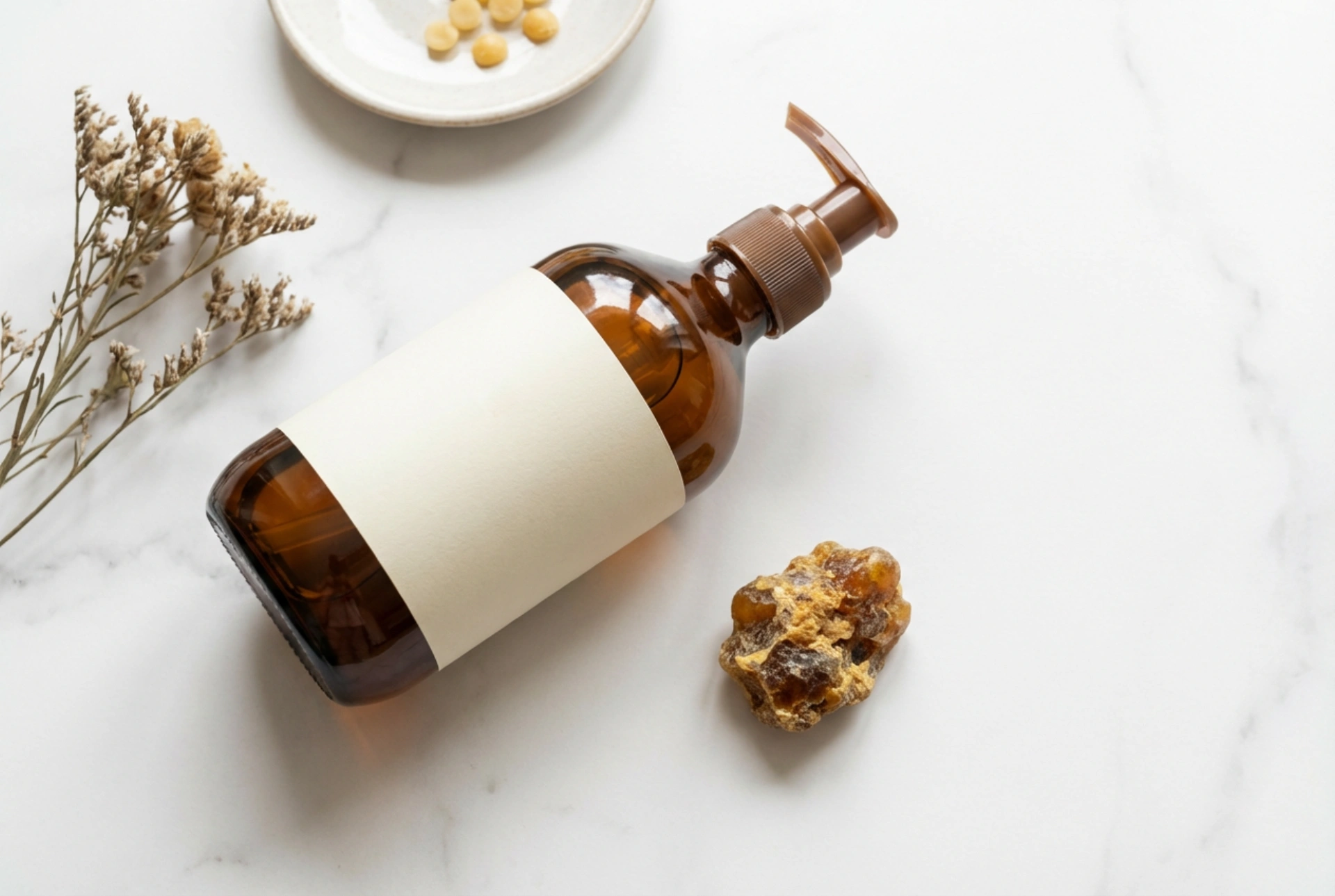 Propolis shampoo: when to use it and how to apply it correctly