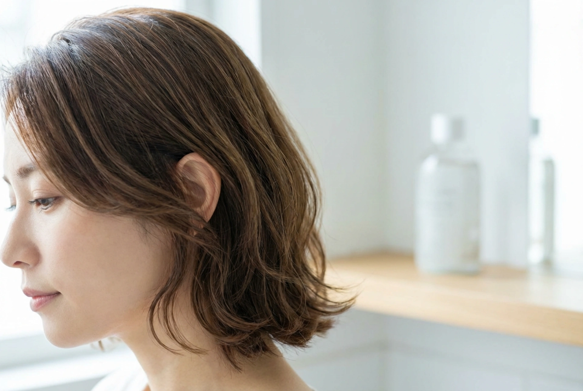 Layered Behind-the-Ear Hairstyles: How to Style Them to Keep Their Shape
