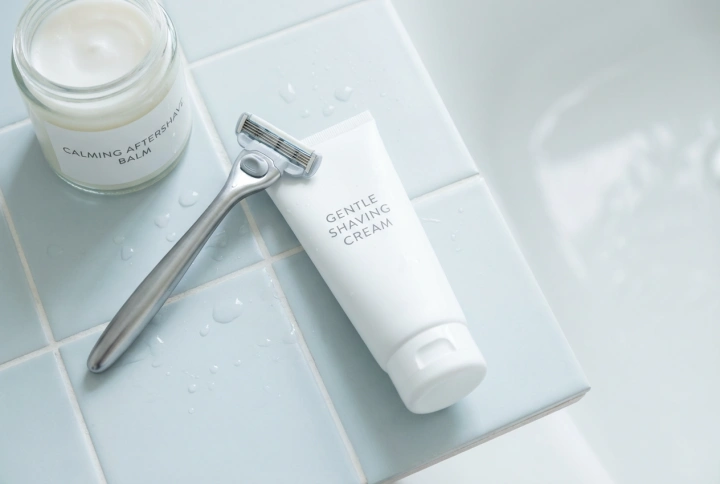 The Razor: How to Choose and Use It to Avoid Irritation