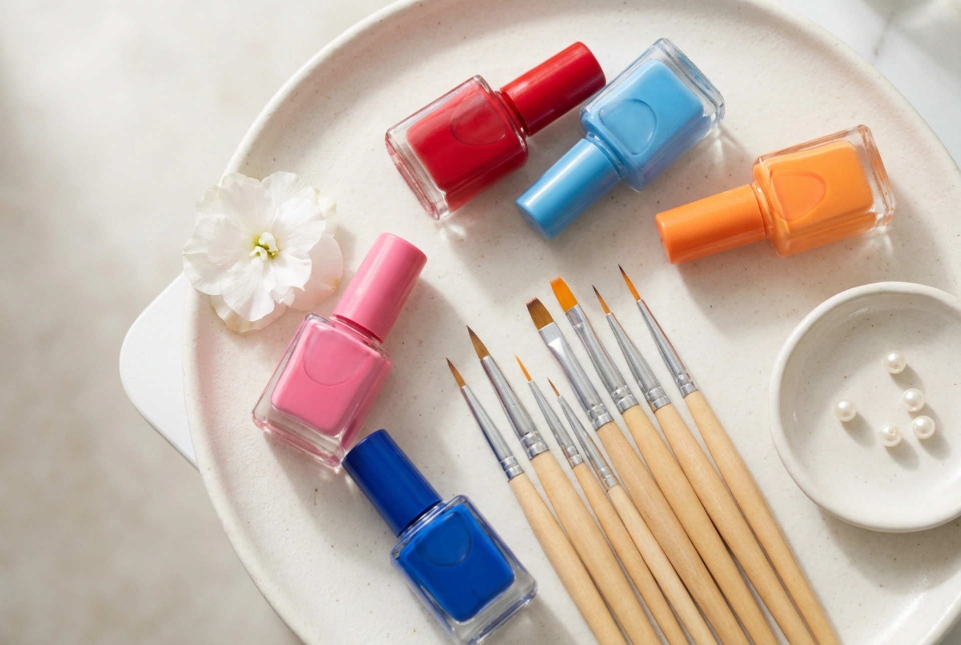 Nail Art Polishes: Types, Brushes, and Application Techniques