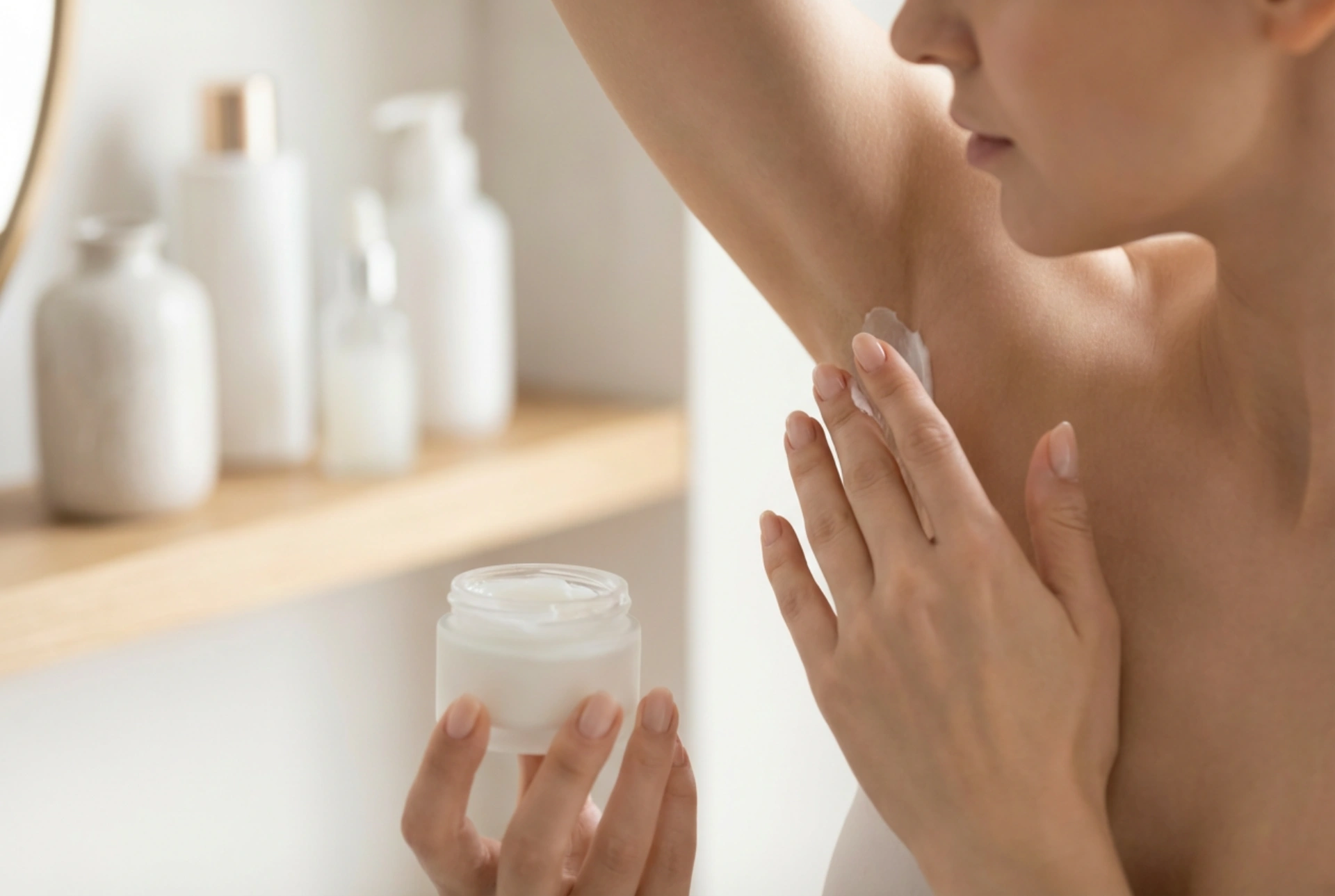 Underarm Waxing: Skin Preparation, Technique, and Aftercare