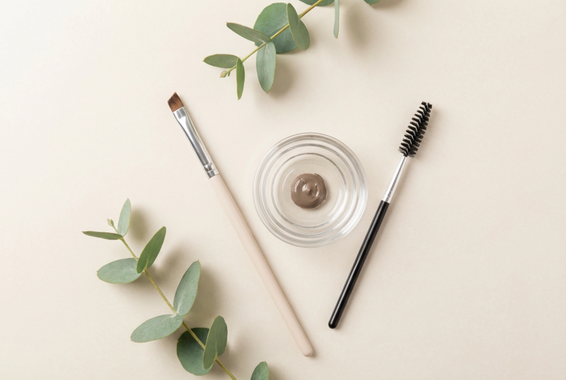 Eyebrow Tinting: How to Achieve a Natural-Looking Result