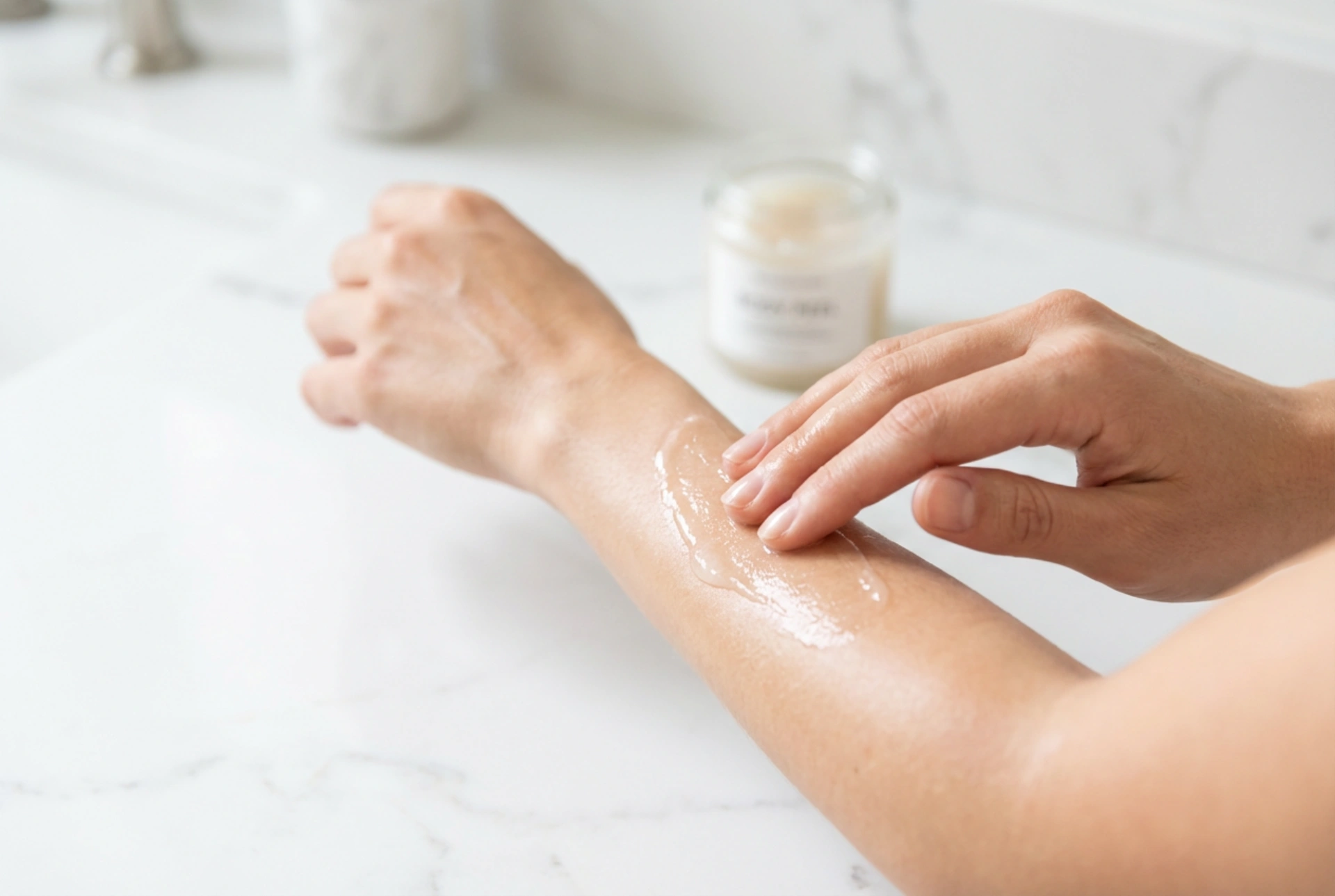 Acid Peel for the Body: Safe Application of AHA/BHA at Home